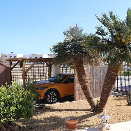 Athos, Mit Pool,dachterasse, Und Bergblick In San Juan De Terreros Apartment *
